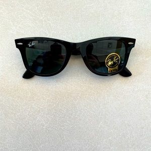 Ray-Ban Wayfarer
